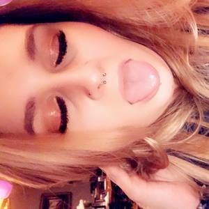 Meet your Posher, Bryana